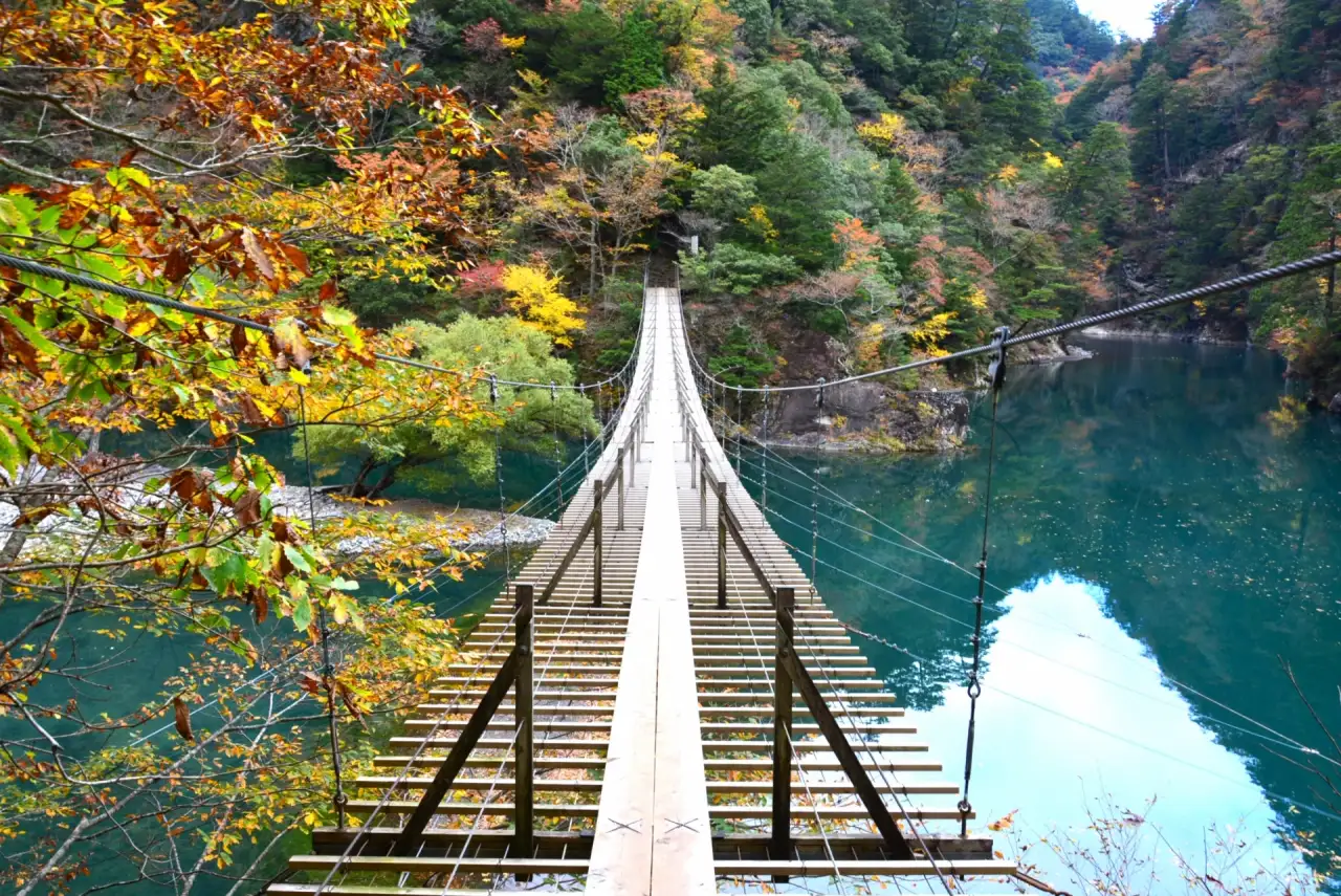 寸又峡の夢の吊り橋